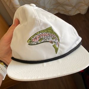 NEW WITHOUT TAGS duck camp trout hat unisex hat!!
